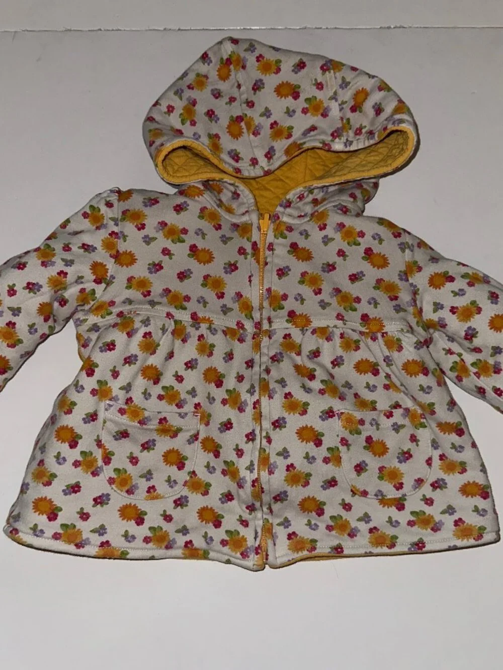 Gymboree 2011 Reversible Quilted Hooded Jacket Sz 2T-3T Yellow & Ditsy Floral